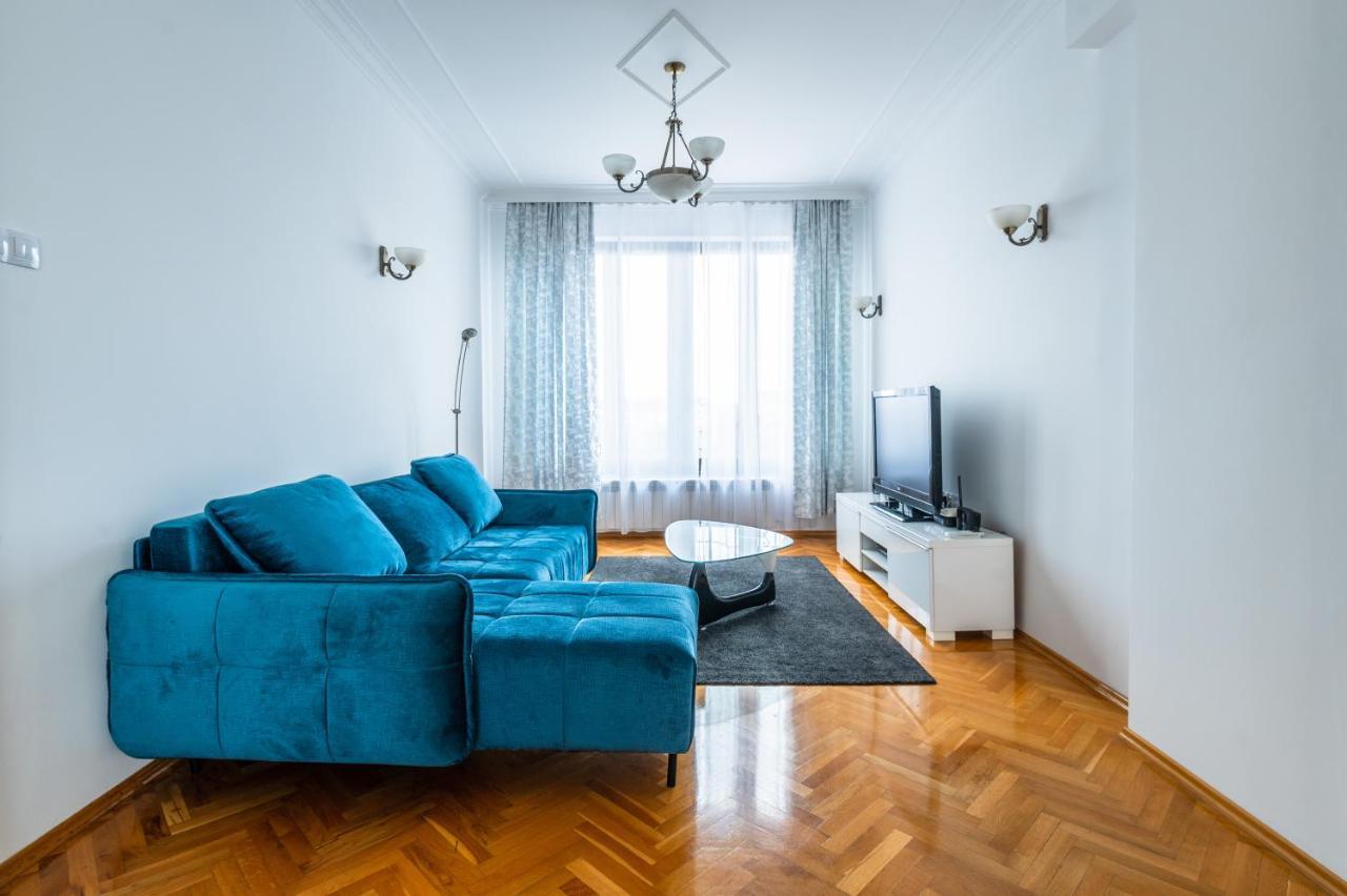 Vitosha Str 2Bd White & Blue Apt By Flat Mаnager Sofia Exteriör bild